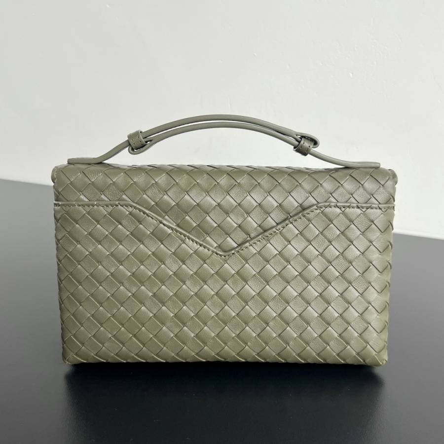 3a371c1b9ccdf459a409a7a6bbae76e1_1786949083_7933.jpg