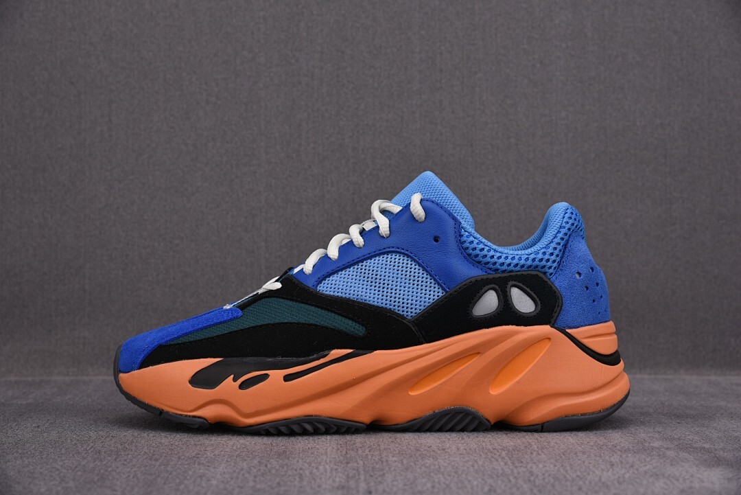 [PK BASF] 이지부스트700 브라이트 블루 (남여공용)