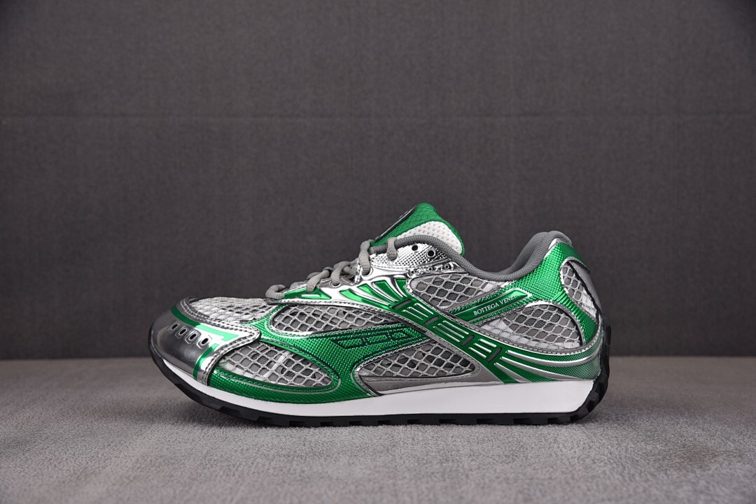 [M] 보테가 베네타 오르빗 스니커즈 패러킷 실버 (남여공용)