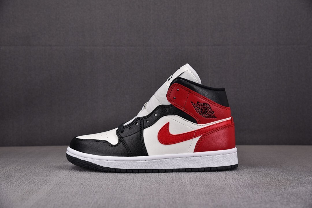 [CJ] 조던1 미드 우먼스 블랙토 (남여공용)