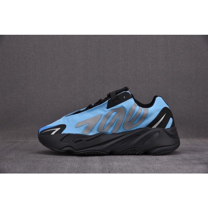 [PK BASF] 이지부스트700 MNVN 브라이트 시안 (남여공용)