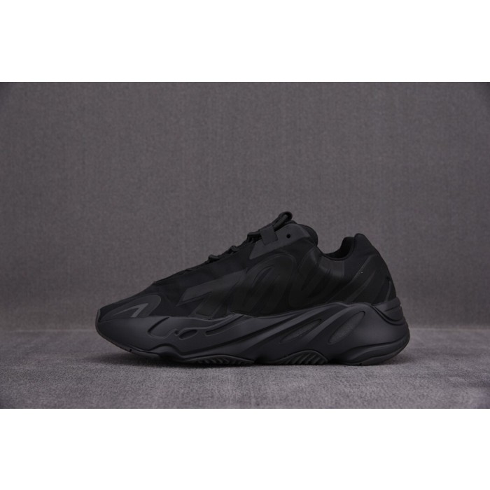 [PK BASF] 이지부스트700 MNVN 트리플 블랙 (남여공용)