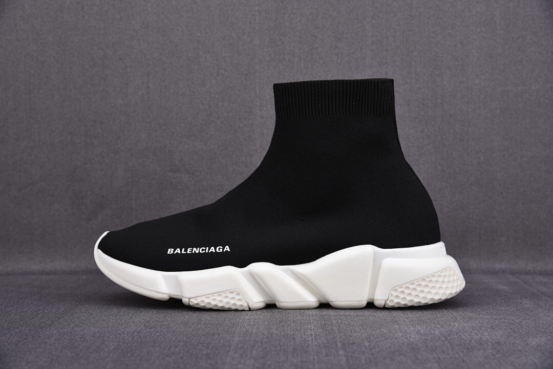 [ZH] 발렌시아가 스피드 러너 블랙 화이트 (남여공용)