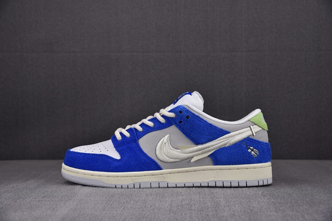 [S2] 플라이 스트릿웨어 x 나이키SB 덩크 로우 프로 가데니아 (남여공용)