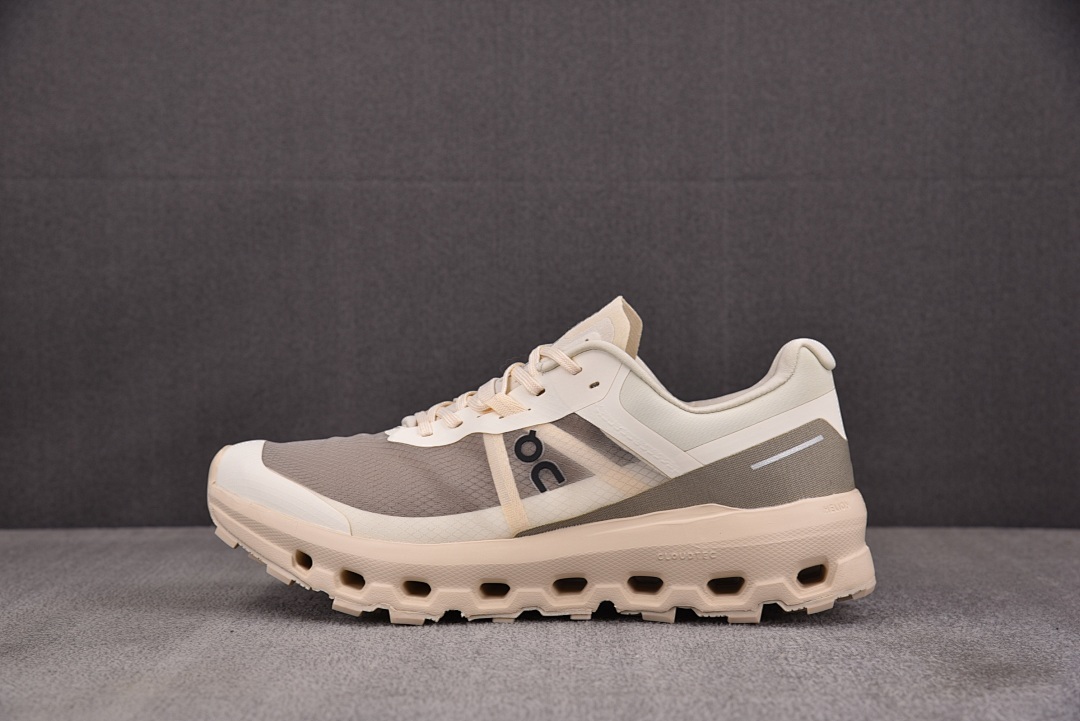[순원] 온 러닝 클라우드비스타2 트레일 러닝화 데저트 베이지 (남여공용)