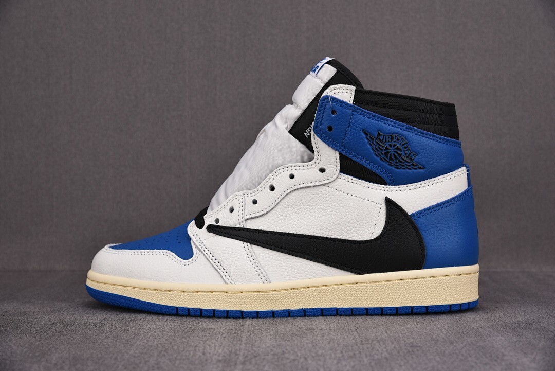 [LJR] 트래비스 스캇 x 프라그먼트 x 조던1 하이 레트로 OG SP 밀리터리 블루 (남여공용)