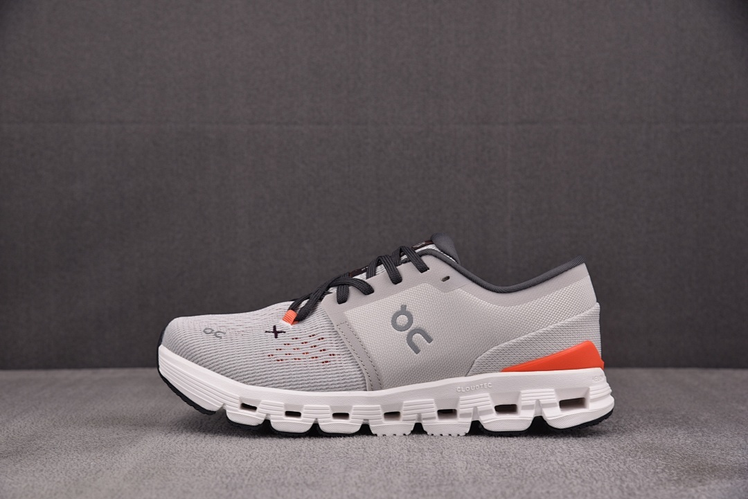 [순원] 온 러닝 클라우드X4 트레이닝화 실버 플레임 (남여공용)