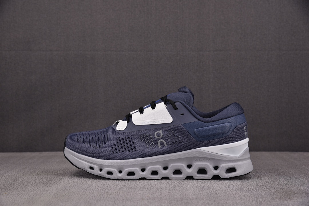 [순원] 온 러닝 클라우드스트라터스3 조깅화 메탈 글레이셔 (남여공용)