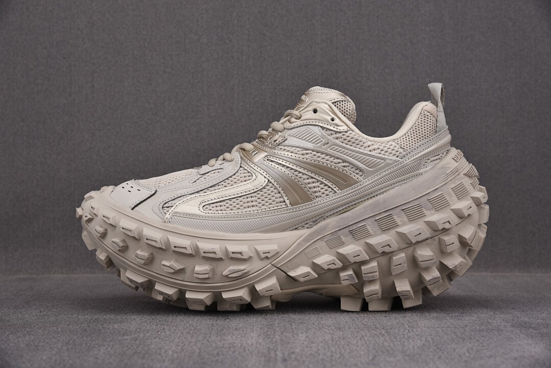 [OK] 발렌시아가 디펜더 스니커즈 베이지 (남여공용)