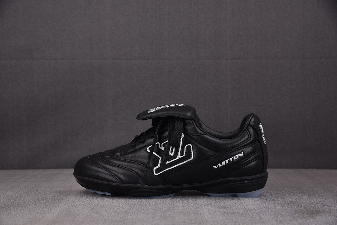[GD] 루이비통 LV 풋프린트 사커 스니커즈 블랙 (남여공용)