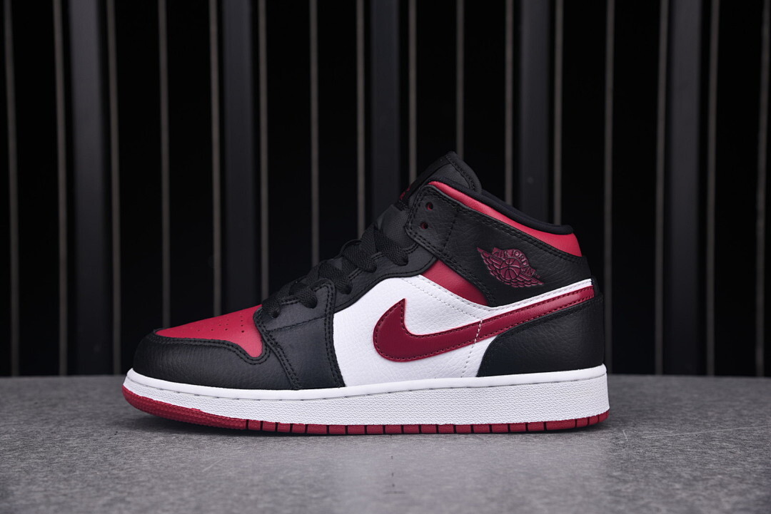 [CJ] 조던1 미드 GS 노블 레드 (남여공용)