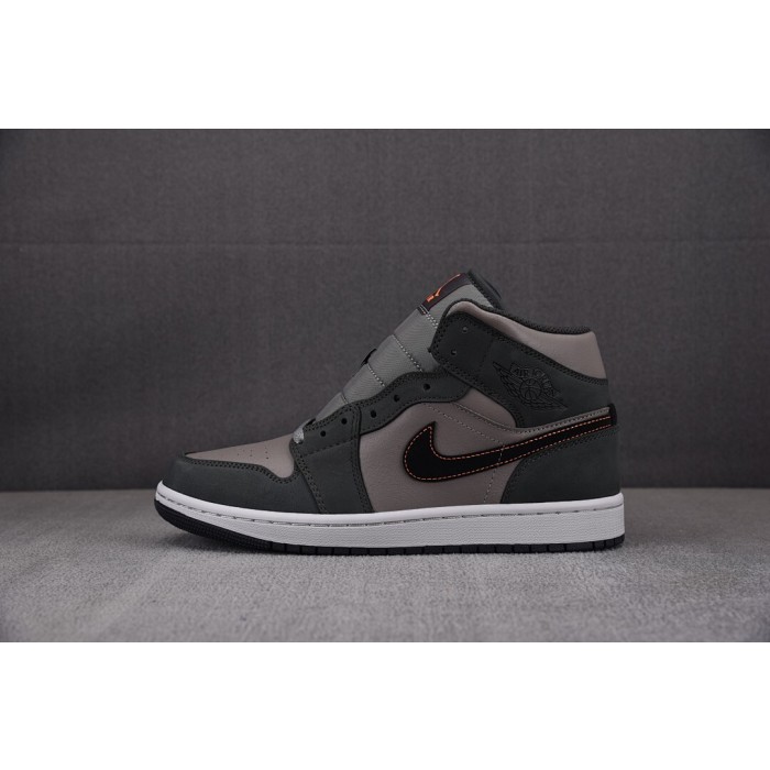 [CJ] 조던1 미드 SE 나이트 스타디움 (남성용)