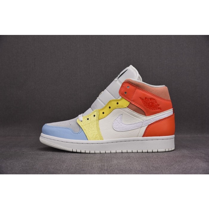 [CJ] 조던1 미드 우먼스 투 마이 퍼스트 코치 (여성용)