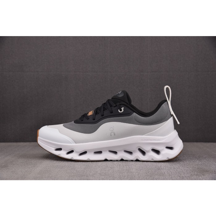 [M] 로에베 x 온 러닝 클라우드틸트2 러닝화 블랙 화이트 검 (남여공용)