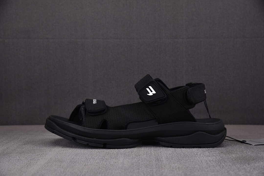 [XA] 발렌시아가 투어리스트 샌들 블랙 (남여공용)