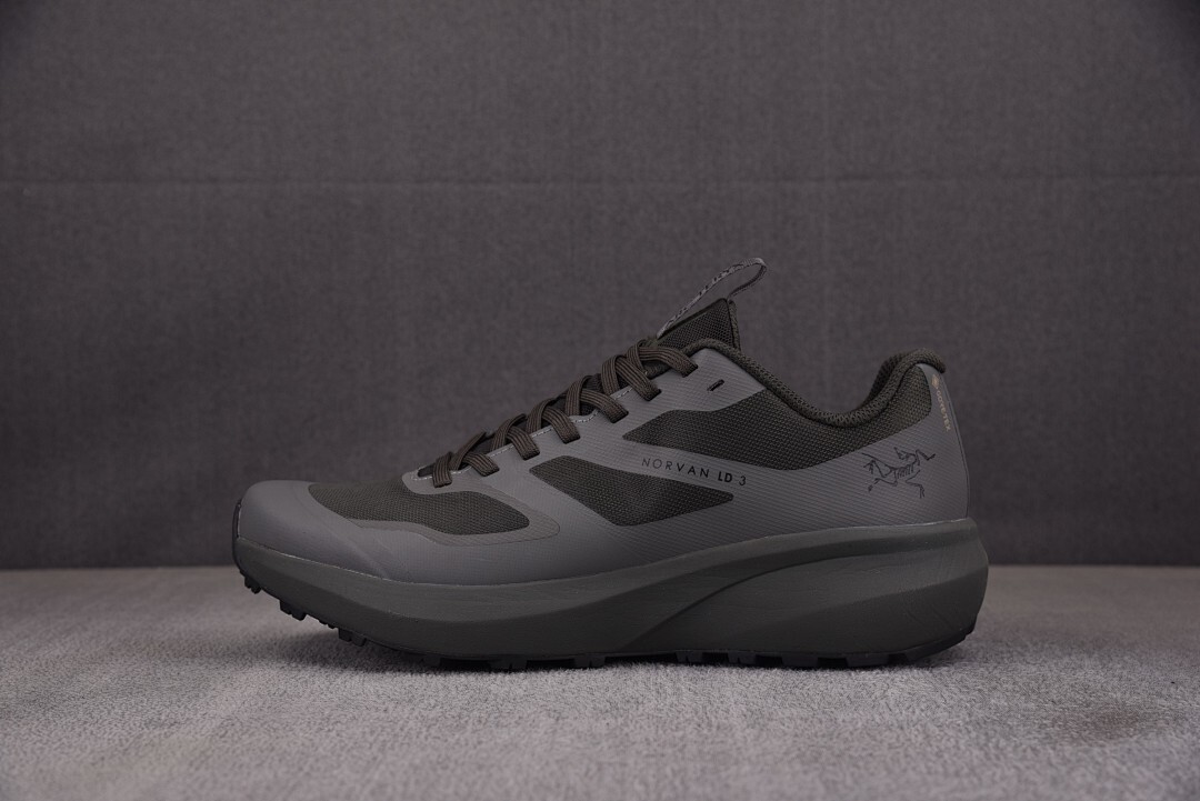 [GD] 아크테릭스 노반 LD 3 트레킹화 블랙 그레이 (남여공용)