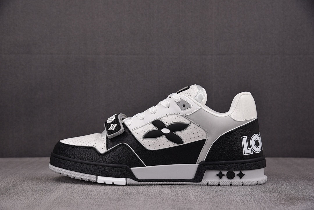 [BQ] 루이비통 LV 트레이너 벨크로 스니커즈 블랙 (남성용)