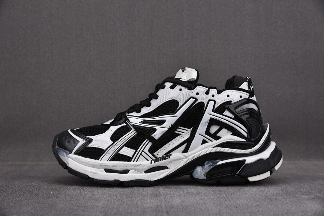 [OK] 발렌시아가 러너 스니커즈 화이트 블랙 (남여공용)