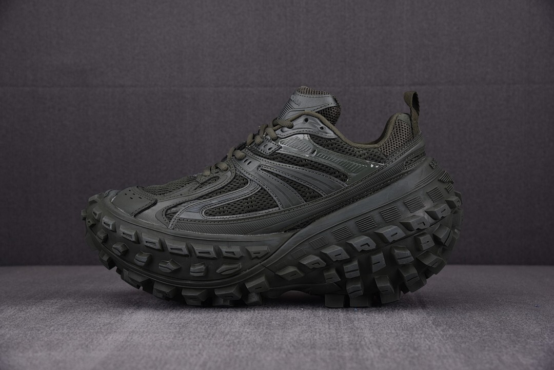 [OK] 발렌시아가 디펜더 스니커즈 다크 그린 (남여공용)