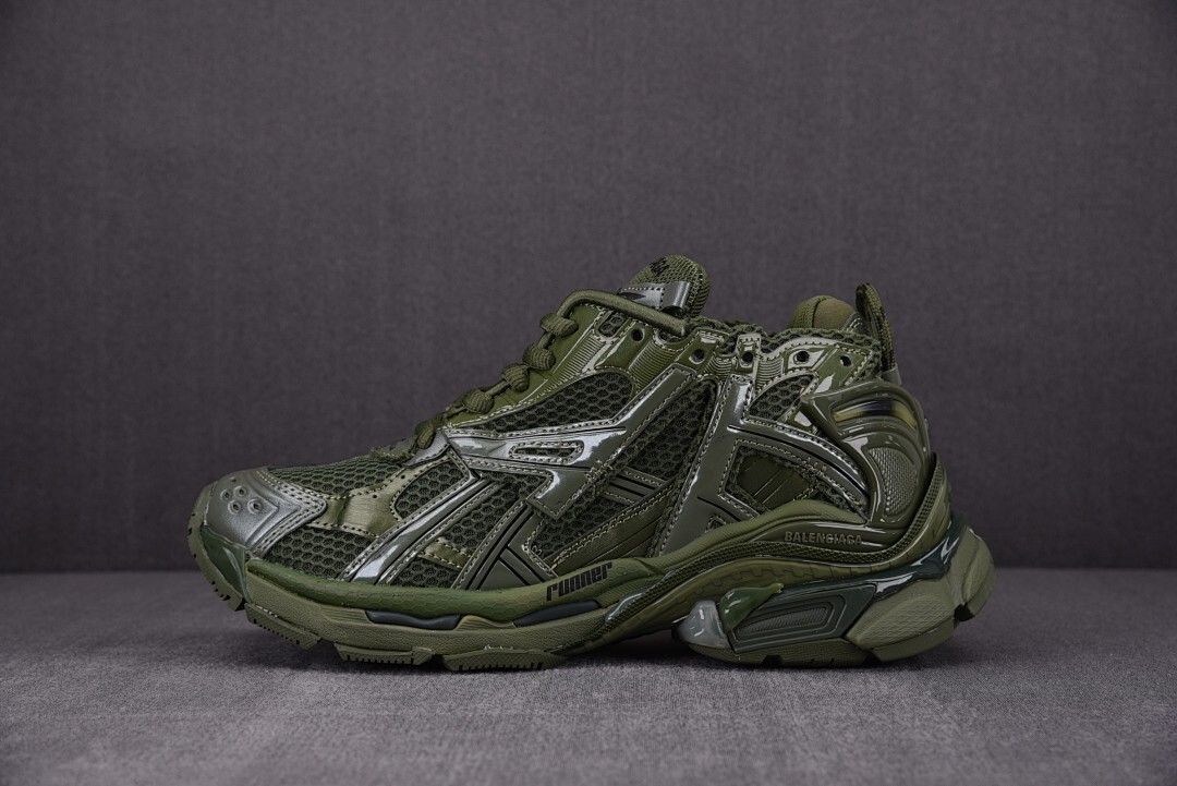 [OK] 발렌시아가 러너 스니커즈 다크 그린 (남여공용)