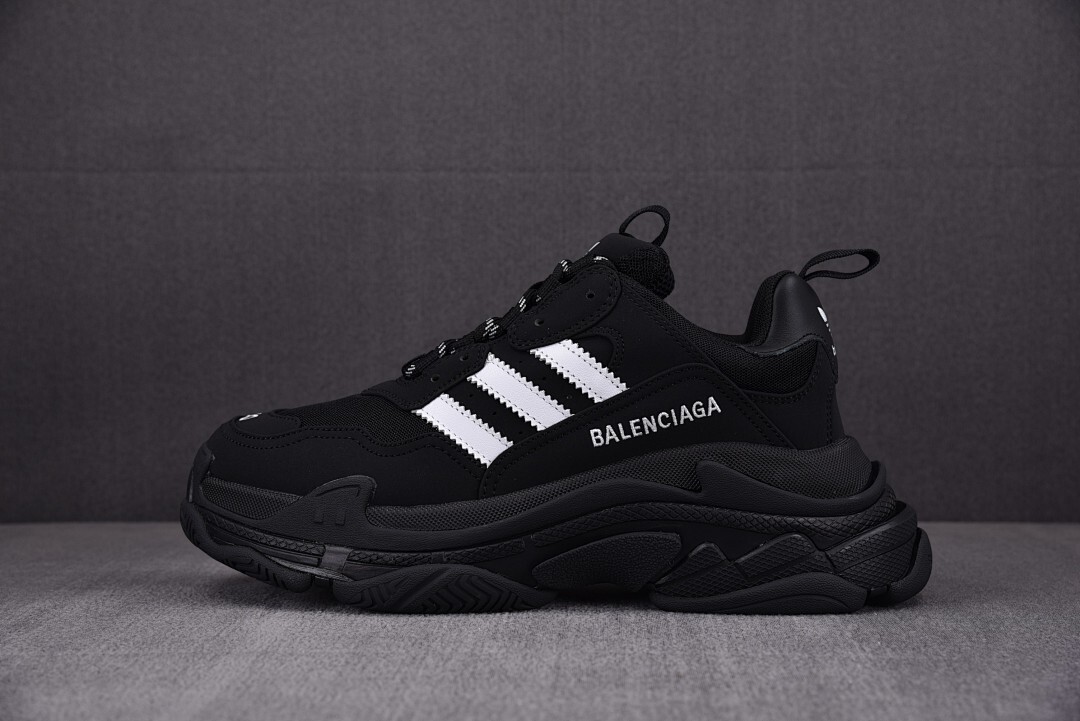 [OK] 아디다스 x 발렌시아가 트리플S 스니커즈 블랙 (남여공용)