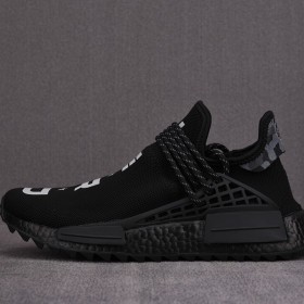 [OWF] NERD x 퍼렐 윌리엄스 x 아디다스 Hu NMD 블랙 (남여공용)