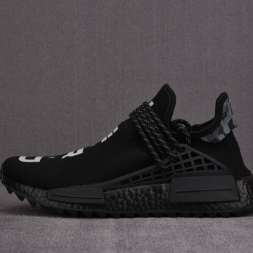 [OWF] NERD x 퍼렐 윌리엄스 x 아디다스 Hu NMD 블랙 (남여공용)